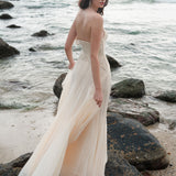 SHEER LUCK 2502 轻奢手工珠花修身包裹式缎面吊带裙 奶油杏