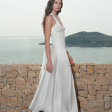 SHEER LUCK 2502 法式V领镂空收腰挂脖连衣裙 星辉白