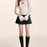 Kroche 2504 蕾丝拼接v领针织打底衫 米白