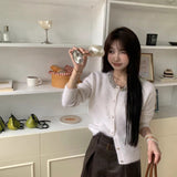 DIANA VEVINA 羊驼毛钻领珍珠扣针织衫 白