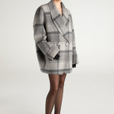 NANA JACQUELINE 茧型大翻袖钻饰外套 灰(偏大)