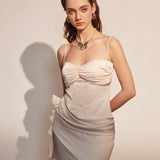 KINGWEN 2506 鱼骨抽褶连衣裙