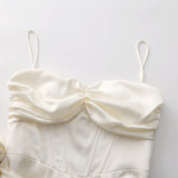 KINGWEN 2506 鱼骨抽褶连衣裙