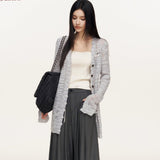 LIILOU 2410 v领镂空肌理针织长袖