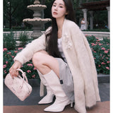 DIANA VEVINA 白色重工花毛衣开衫
