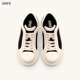 SMFK 2406 拥抱滑板鞋 黑白