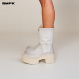 SMFK 2506 雕像皮质马靴女鞋/雪山白