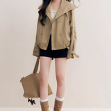 Kroche 2510 大翻领双排扣抽褶短款风衣