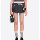 13DE MARZO | 2510 Chains Multi-Pocket Skort Dark Grey