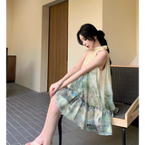 KINGWEN 2508 印花挂脖系带连衣裙