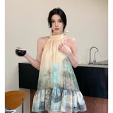 KINGWEN 2508 印花挂脖系带连衣裙