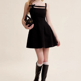 Kroche 2505 立体蝴蝶结镂空吊带连衣裙