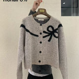 KOREAN COLLECTION 2511 蝴蝶结印花毛衣开衫 浅灰