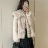 KOREAN COLLECTION 2511 牛角扣翻领毛毛外套