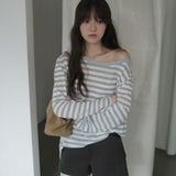 KOREAN COLLECTION 2609 条纹斜肩宽松长袖