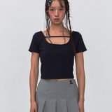 REST & RECREATION SS2404 Strap Crop Top Black