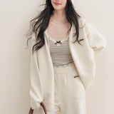 Kroche 2512 宽松连帽针织外套