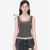 13DE MARZO | 2605 Faux Gem Vest Dark Grey