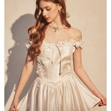 KINGWEN 2512 白色蕾丝肩带连衣裙