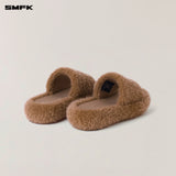 SMFK 2509 十字雕像皮毛一体拖鞋 深肤