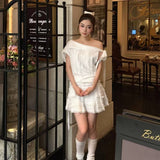 DIANA VEVINA 2507 木耳边无袖小衫