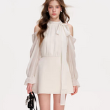 Kroche 2604 缎面拼接露肩收腰连衣裙