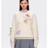 13DE MARZO | 2509 Wearable Bear Sweater White