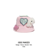 13DE MARZO | 2406 Badge Velcro Bucket Hat Pink