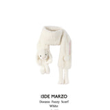 13DE MARZO | 2410 Doozoo Fuzzy Scarf White